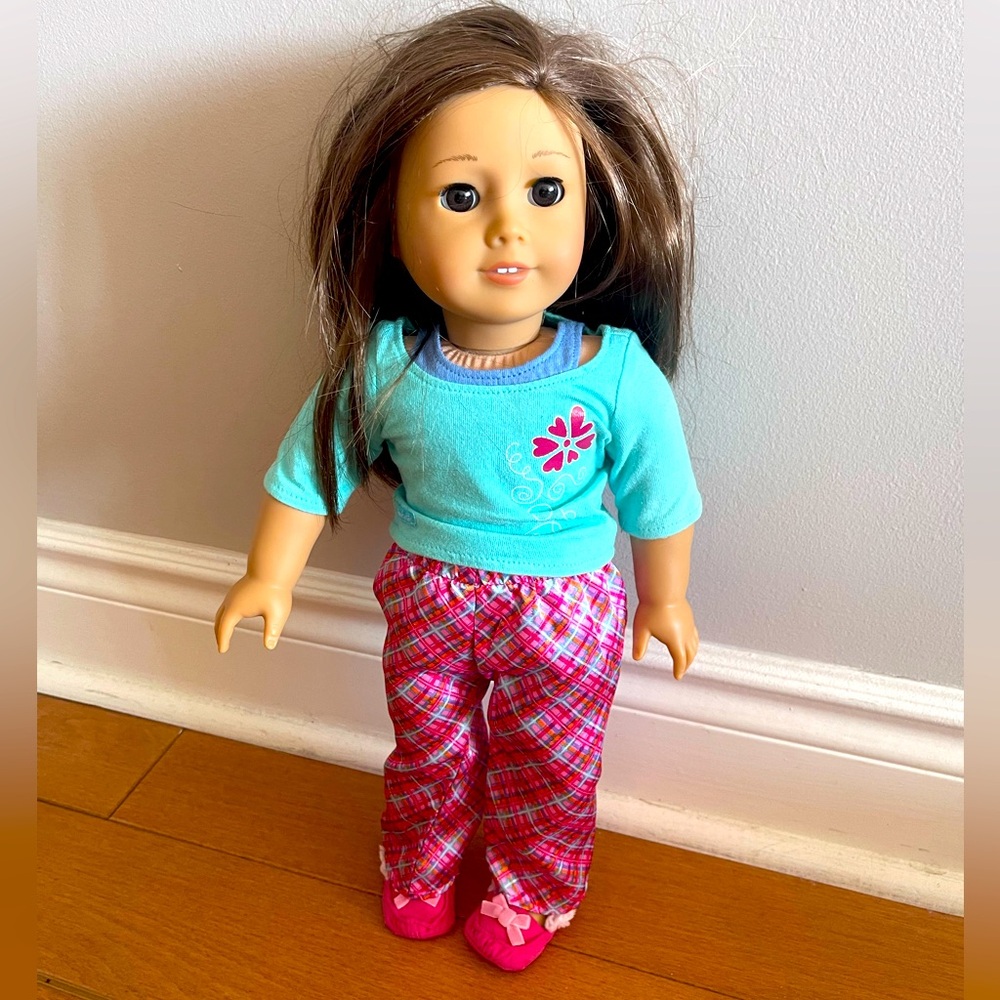 American Girl 2014 Doll in Pajamas and Moccasins